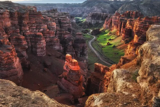 Kazakhstan Best of Almaty & Charyn Canyon 6 Nights / 7 Days