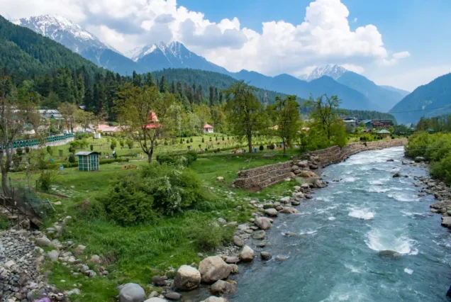 Grand J&K Expedition (12 Days / 11 Nights)